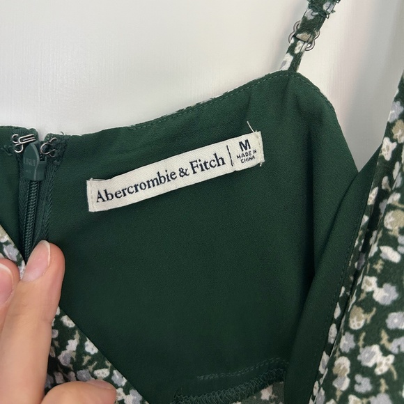 Abercrombie dress - Picture 2 of 3
